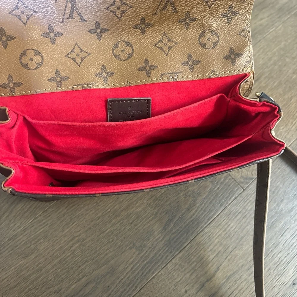 LV - Crossbody Bag - Picture 4 of 7